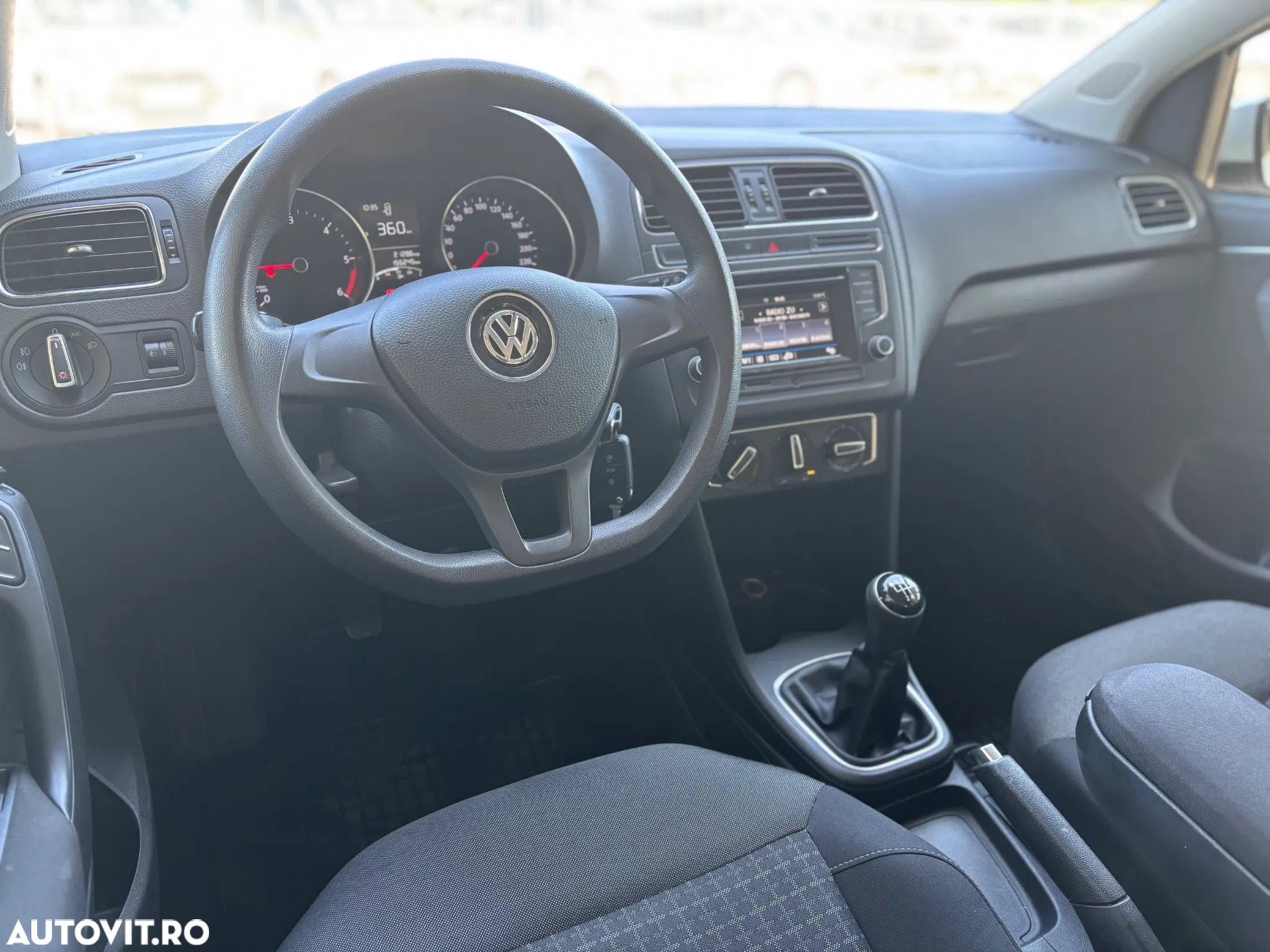 Volkswagen Polo 1.4 TDI CR Comfortline - 21
