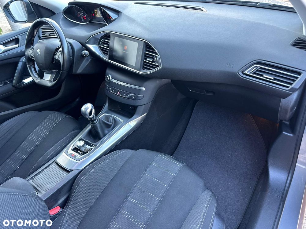 Peugeot 308 1.6 BlueHDi Allure S&S - 7