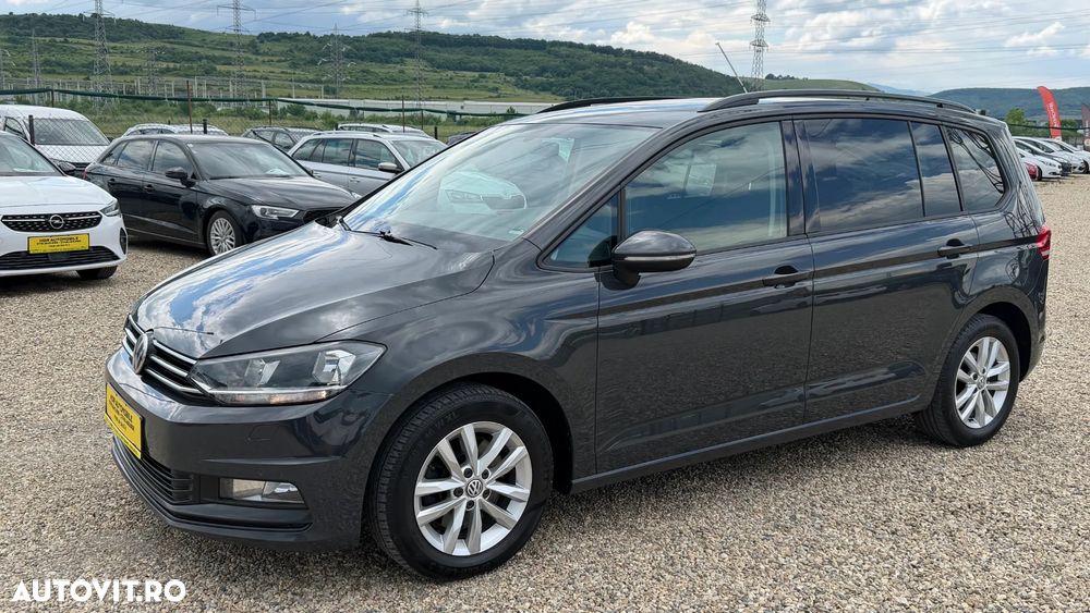 Volkswagen Touran 2.0 TDI Highline - 12