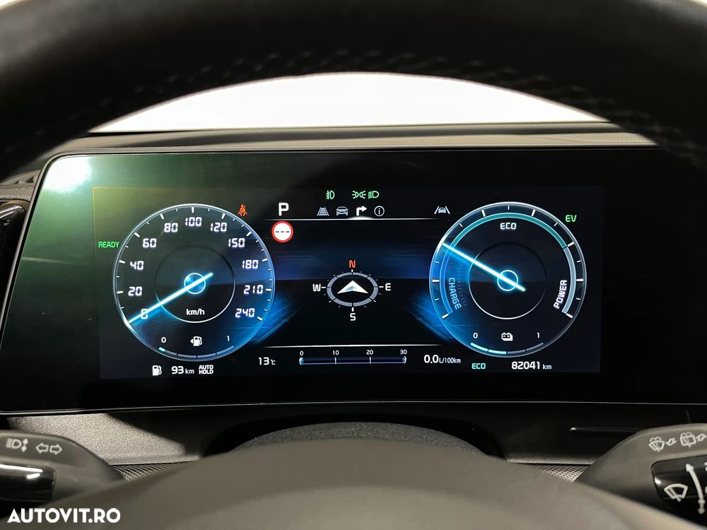 Kia Sportage 1.6 T-GDI HEV 6AT 4x2 GT Line - 36