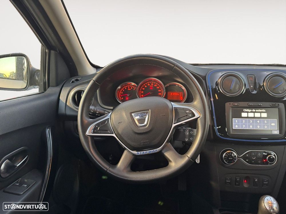 Dacia Sandero - 12