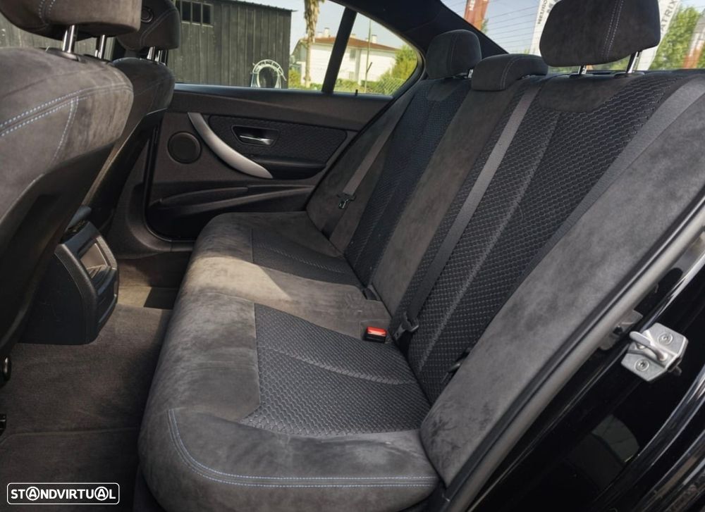 BMW 320 d Auto Pack M - 10