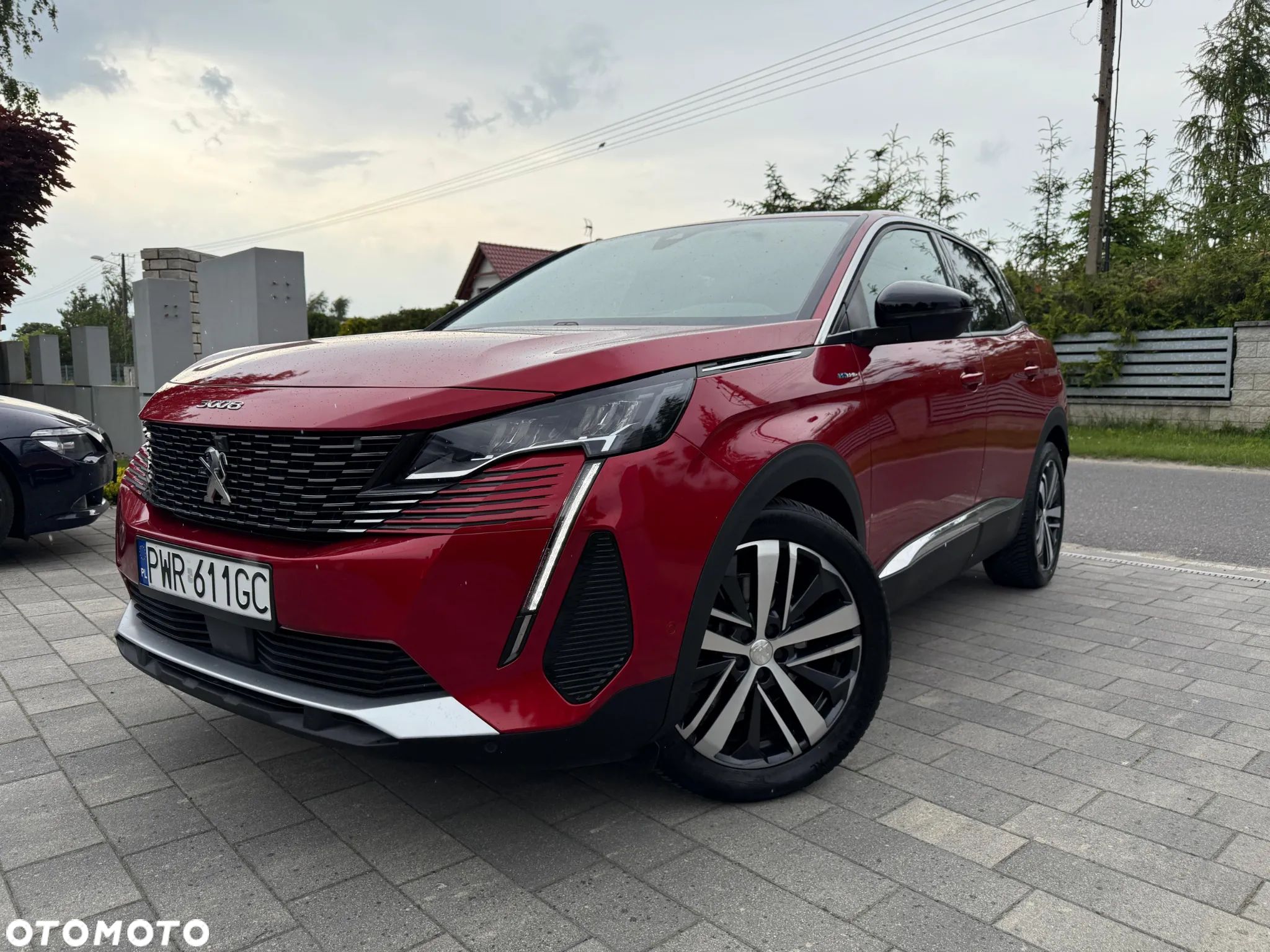 Peugeot 3008 1.6 PureTech Hybrid4 PHEV Road Trip S&S EAT8 - 1
