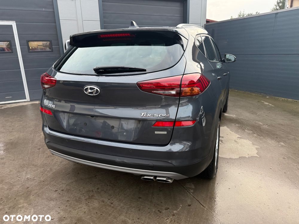 Hyundai Tucson 1.6 CRDi 48V-Hybrid 4WD DCT Select - 17