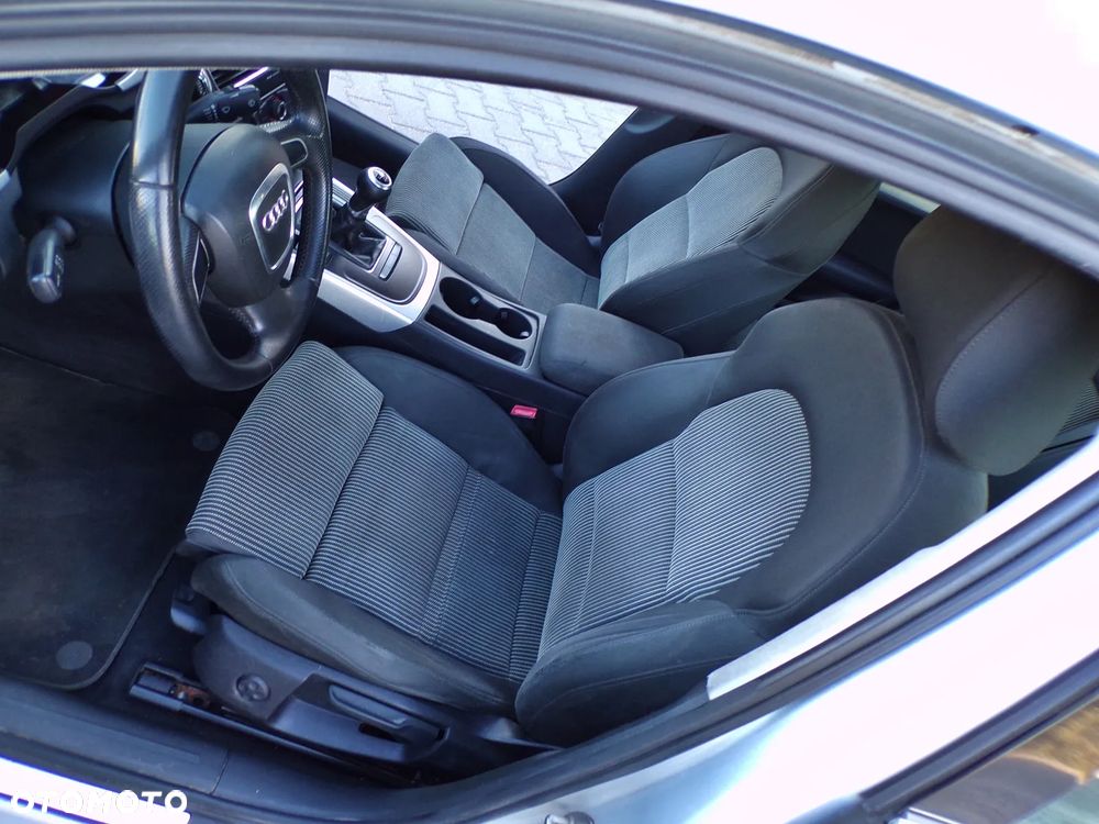 Audi A4 Avant 1.8 TFSI Attraction - 21