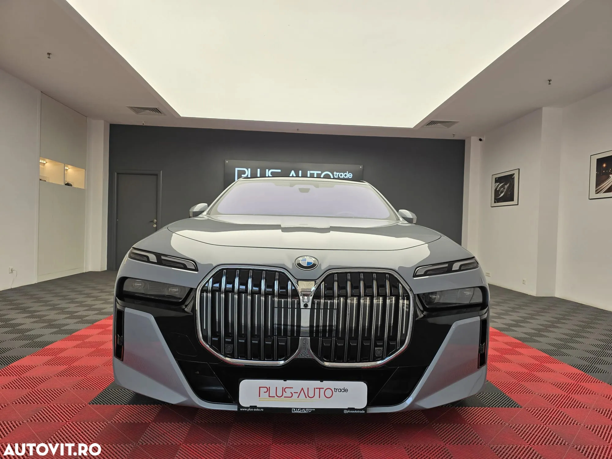 BMW Seria 7 740d xDrive MHEV - 5