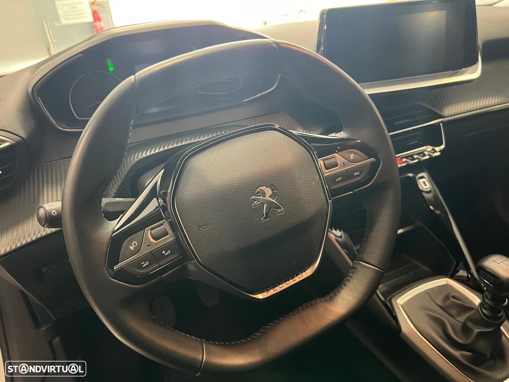 Peugeot 2008 1.2 PureTech Active Pack - 15