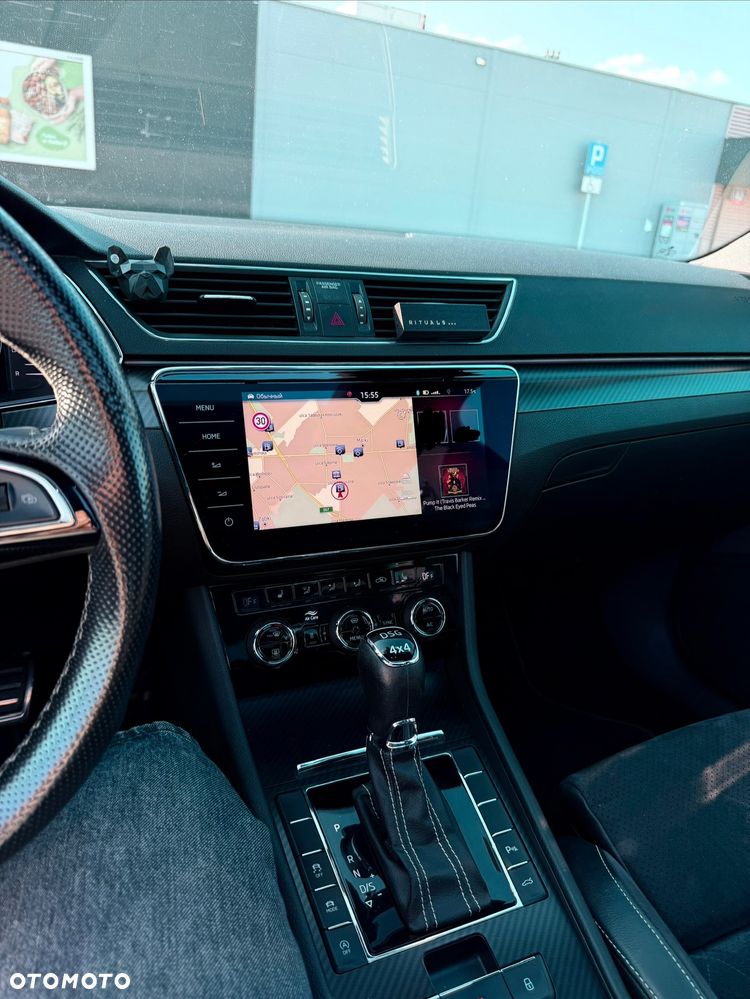 Skoda Superb 2.0 TSI 4x4 Sportline DSG - 28
