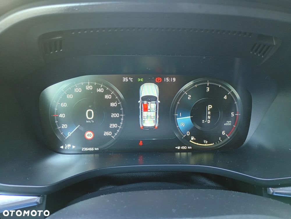 Volvo XC 60 D4 AWD R-Design - 10