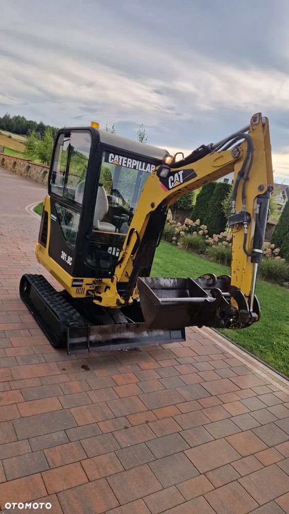 Caterpillar 301.8 C - 15