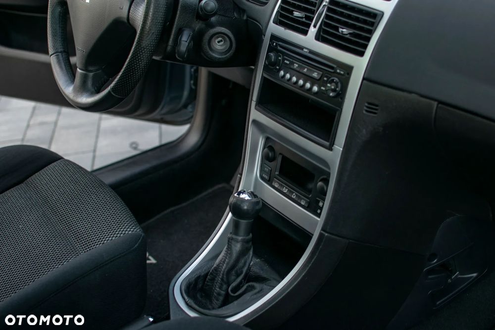 Peugeot 307 - 36