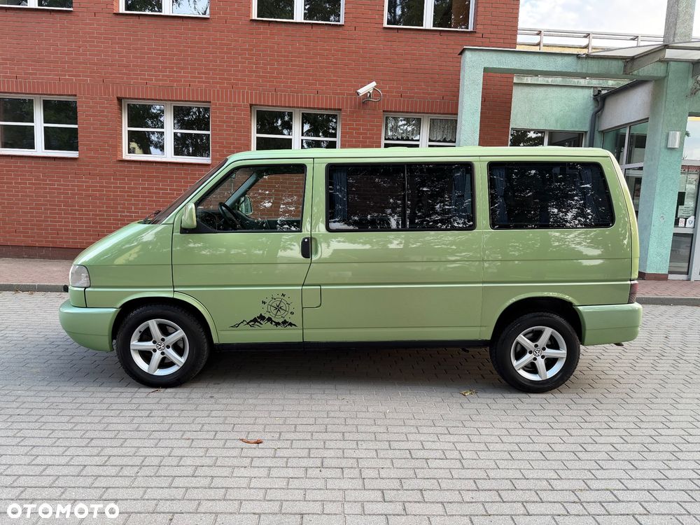 Volkswagen Multivan - 4