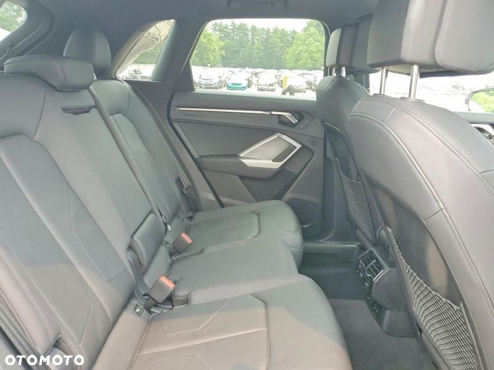 Audi Q3 - 12