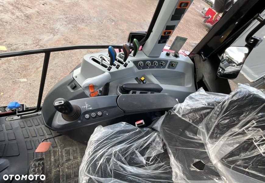 Valtra A115MH4 Ciagnik , ROK 2022 - 4