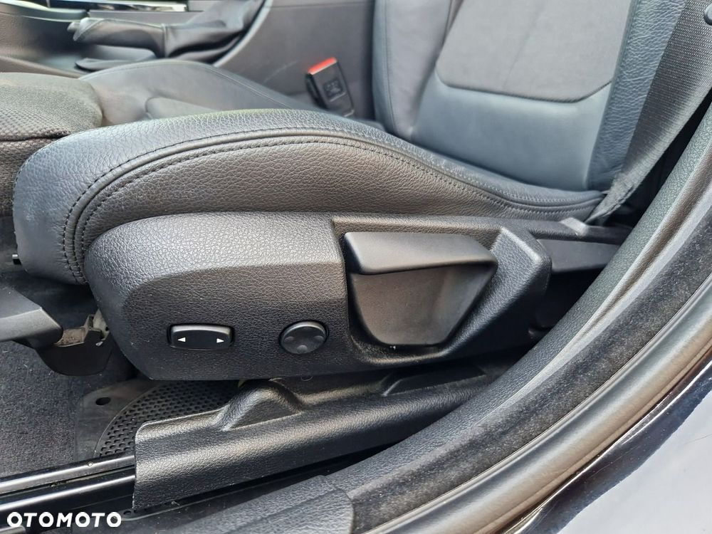 BMW Seria 3 - 13