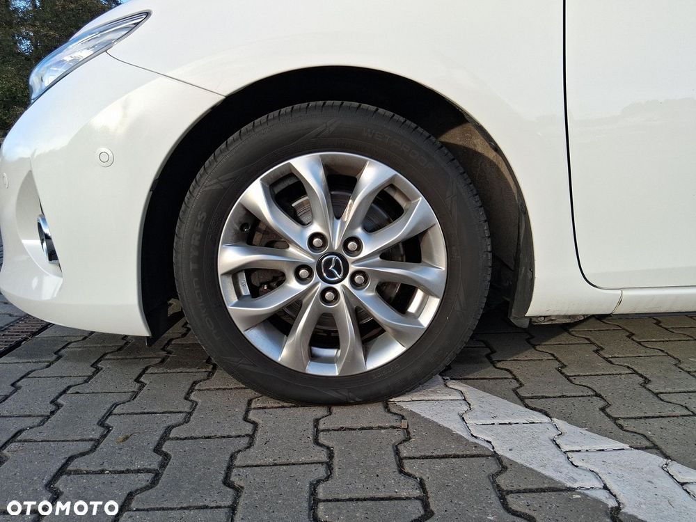 Toyota Auris - 26