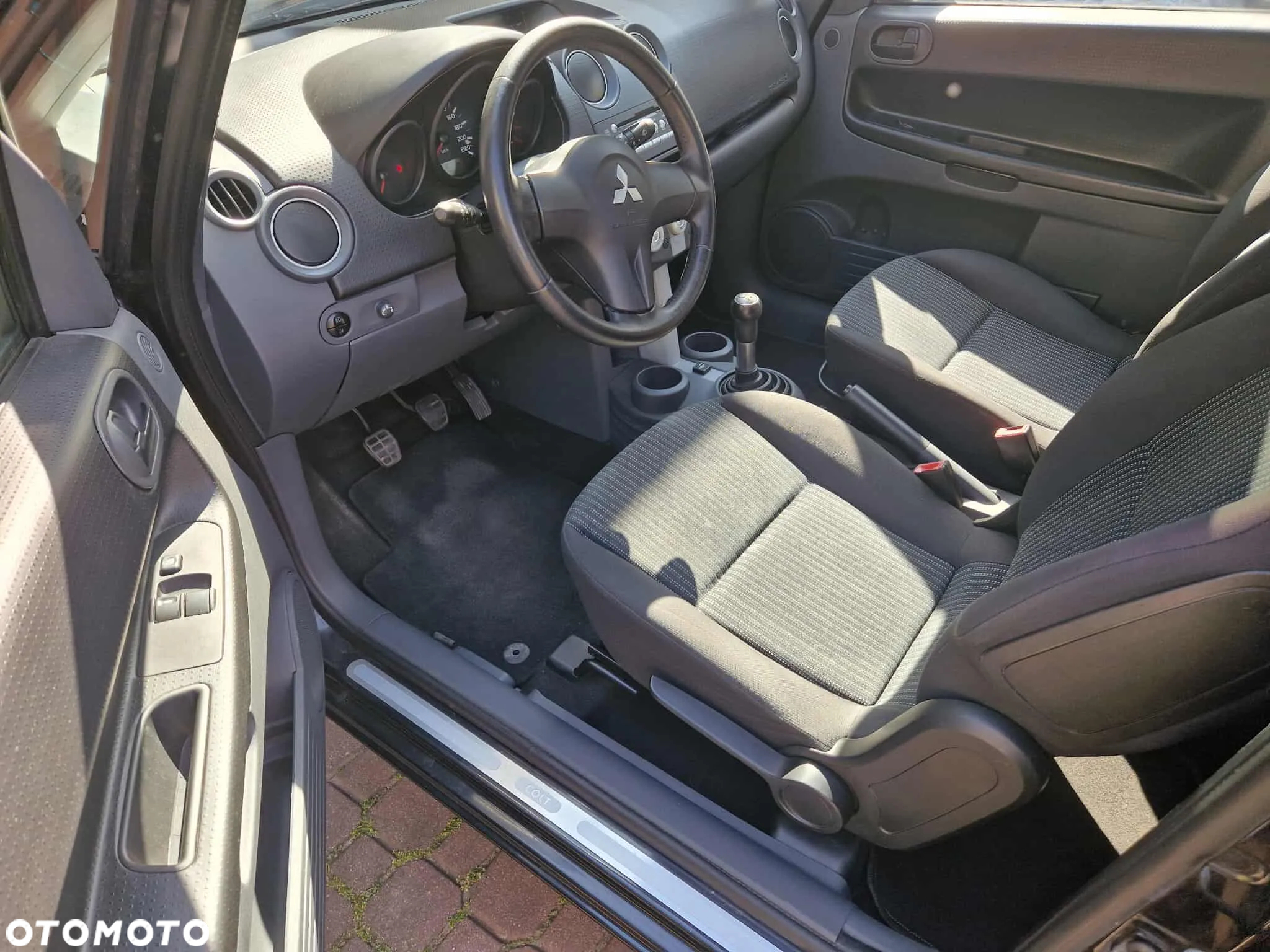Mitsubishi Colt CZ3 1.3 Sun - 19
