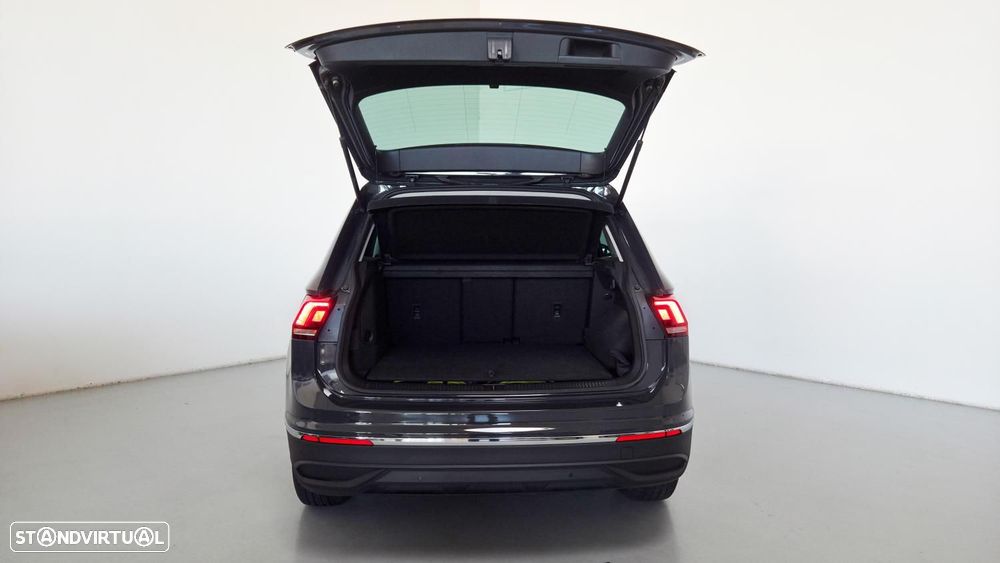 VW Tiguan 1.4 TSI eHybrid Conceptline DSG - 21