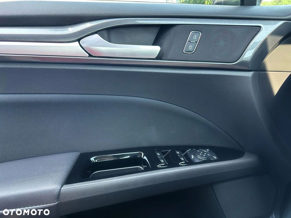 Ford Mondeo 2.0 EcoBlue Trend - 12