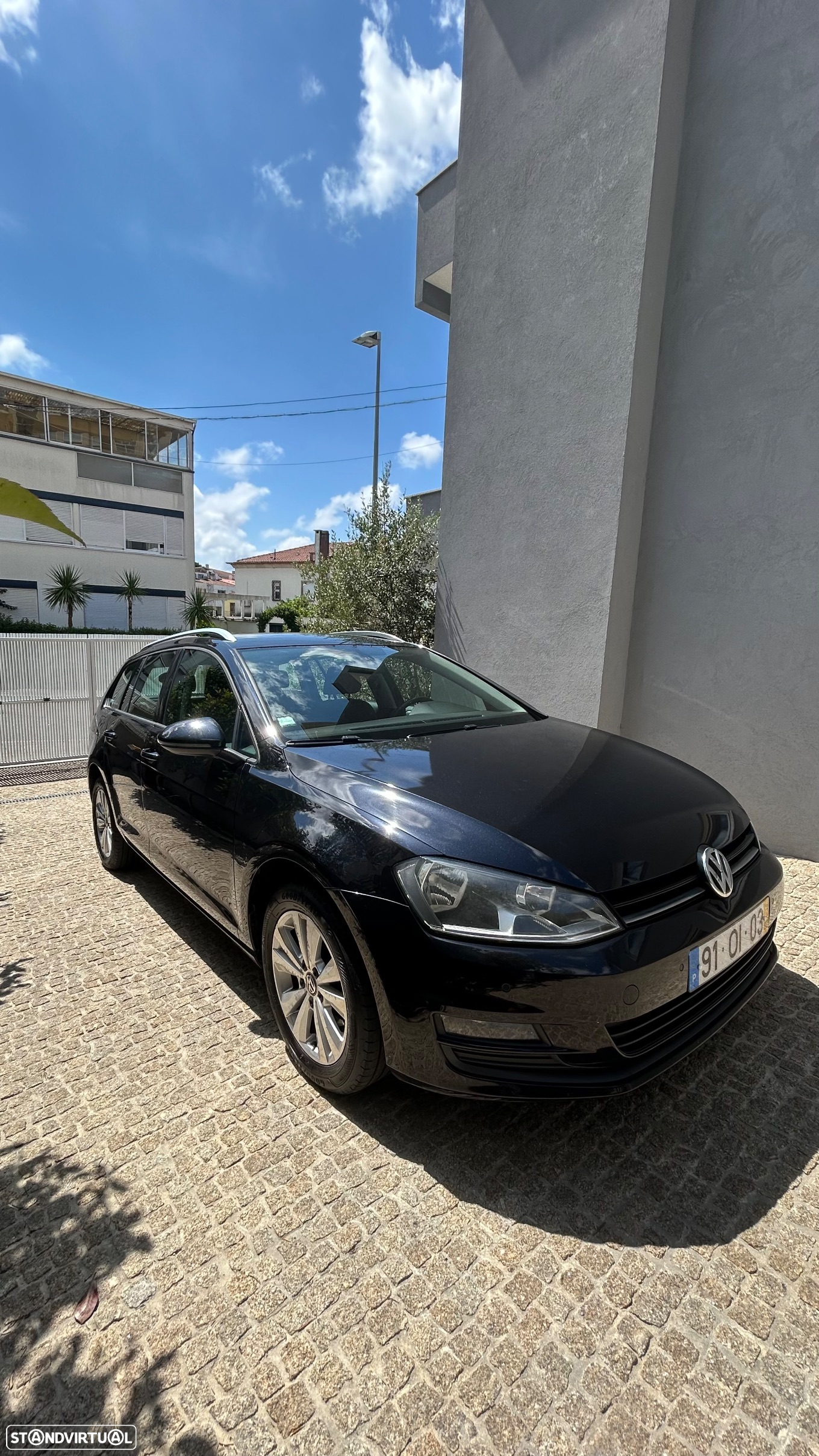 VW Golf Variant 1.6 TDi Confortline - 3