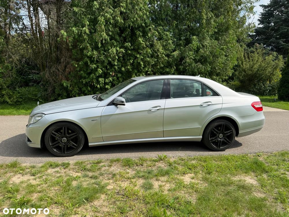 Mercedes-Benz Klasa E 350 CGI BlueEFFICIENCY 7G-TRONIC - 3