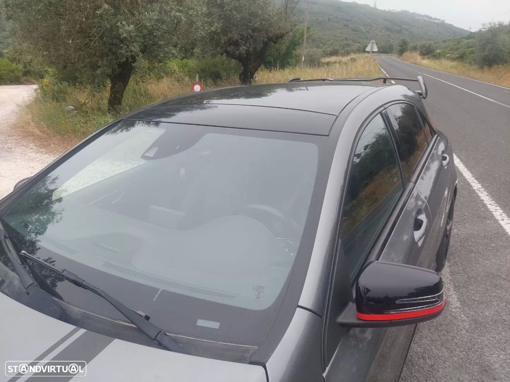Mercedes-Benz A 45 AMG 4Matic Speedshift 7G-DCT - 6
