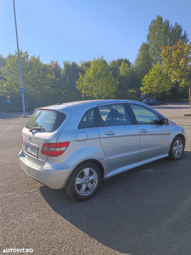 Mercedes-Benz B 180 CDI - 3