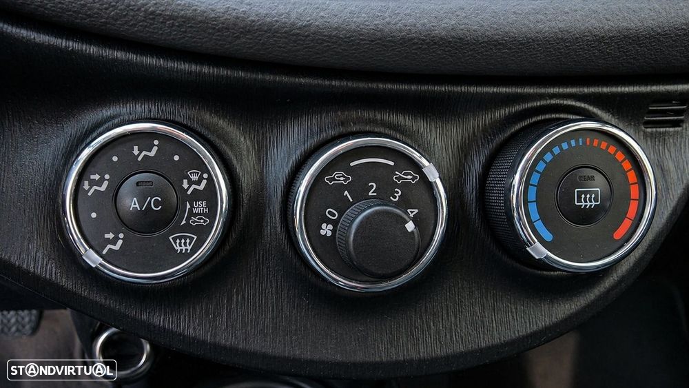 Toyota Yaris 1.0 VVT-i Comfort - 10