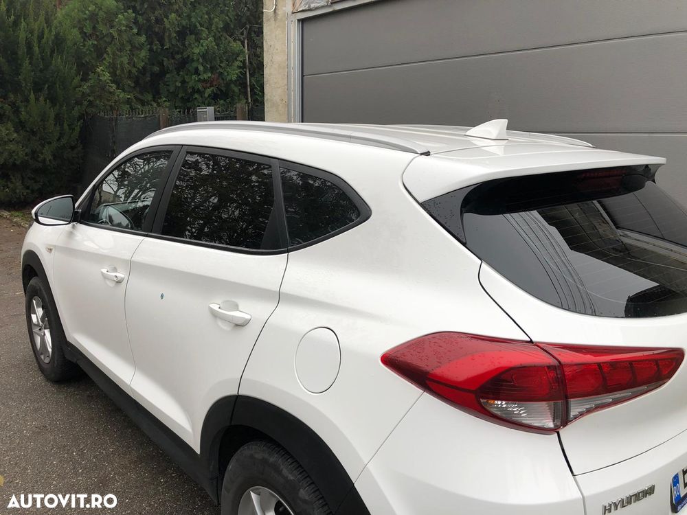 Hyundai Tucson - 2