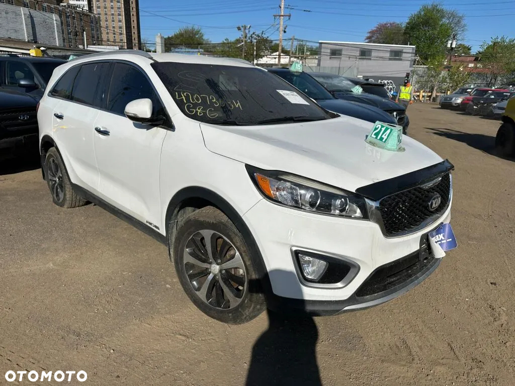 Kia Sorento - 3