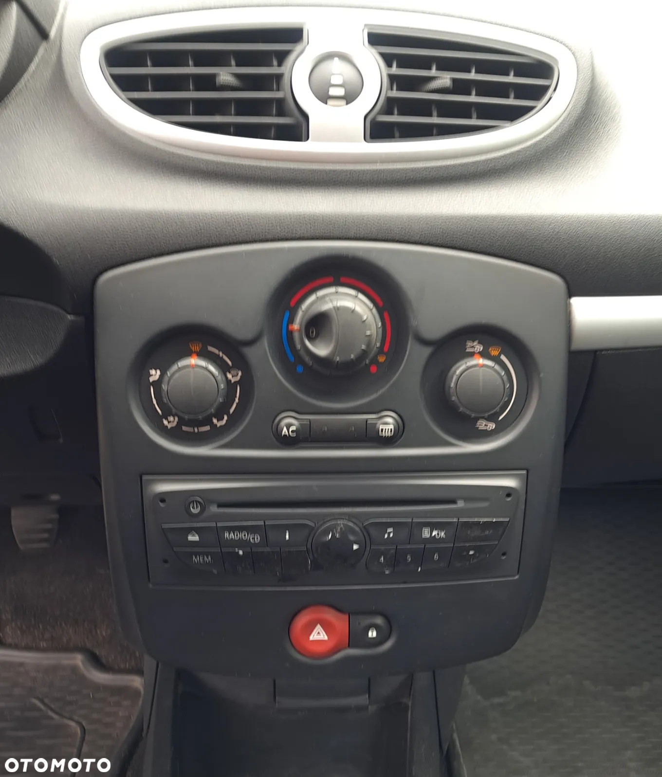 Renault Clio 1.2 16V Alize - 4