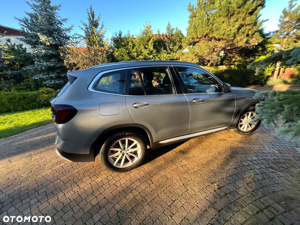 BMW X3 xDrive20i mHEV - 6