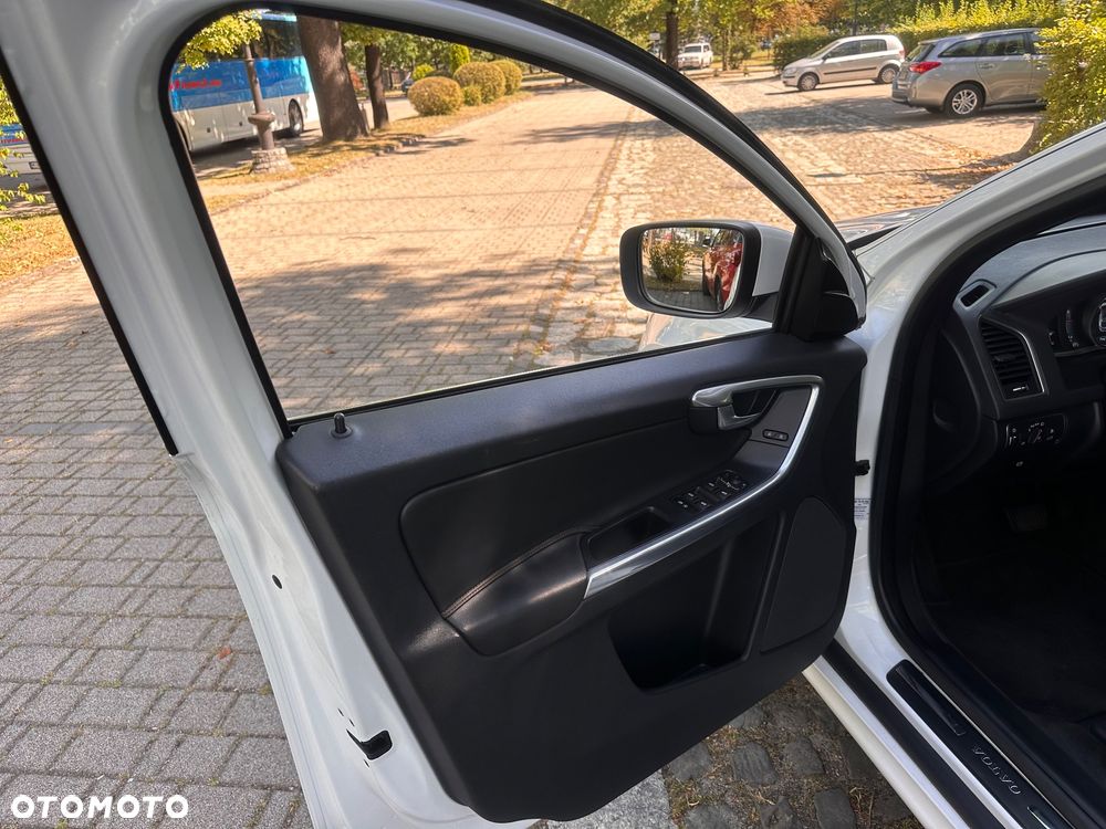 Volvo XC 60 D4 Drive-E Summum - 16