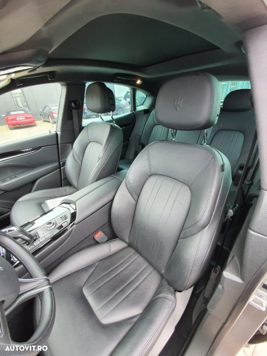 Maserati Levante - 8