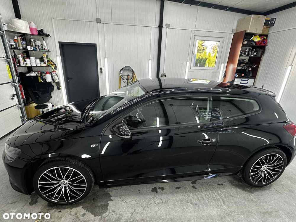 Volkswagen Scirocco 2.0 TDI Blue Motion Technologie - 4