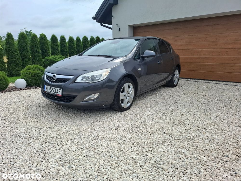 Opel Astra 1.4 Turbo - 17