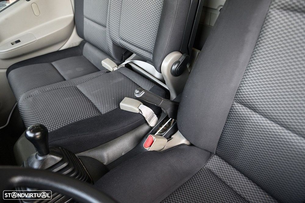 Renault Maxity 2.5 DXi 120.35 - 22