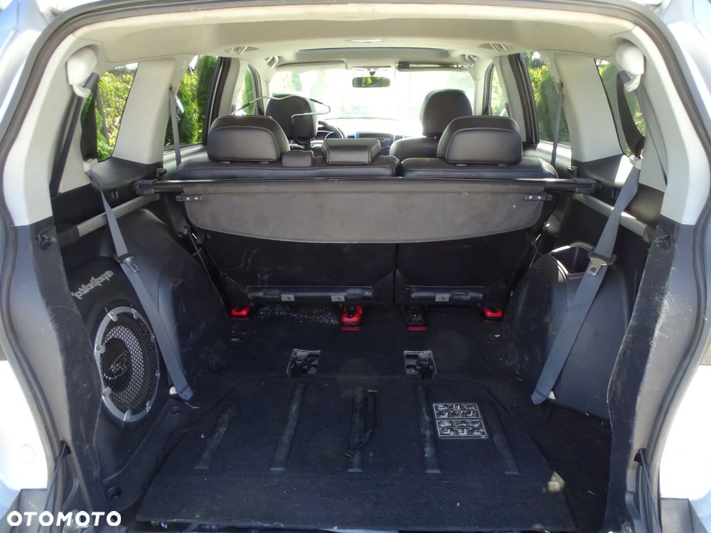 Mitsubishi Outlander - 17