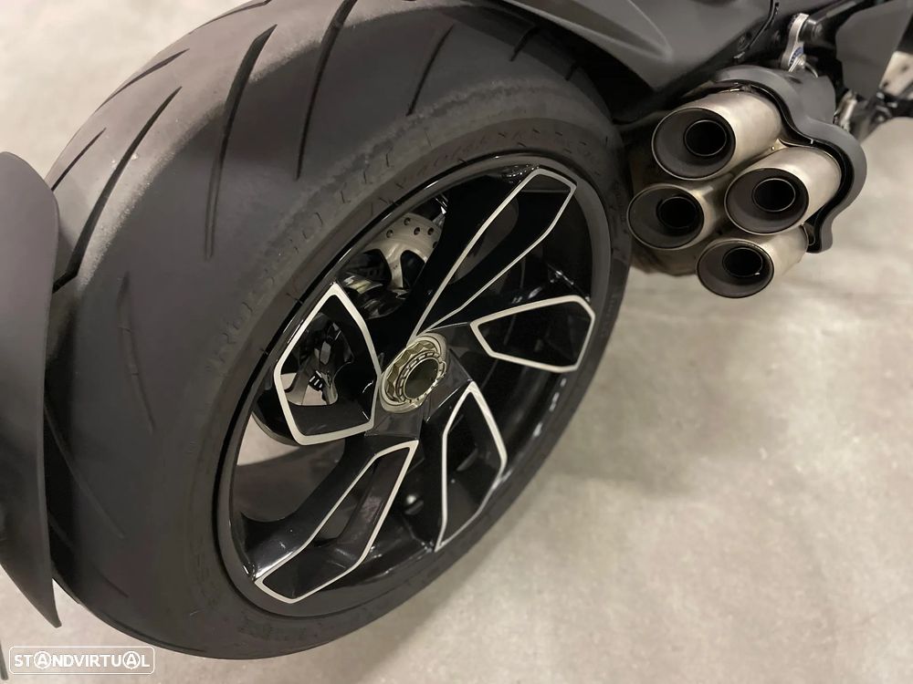 Ducati Diavel V4 - 6