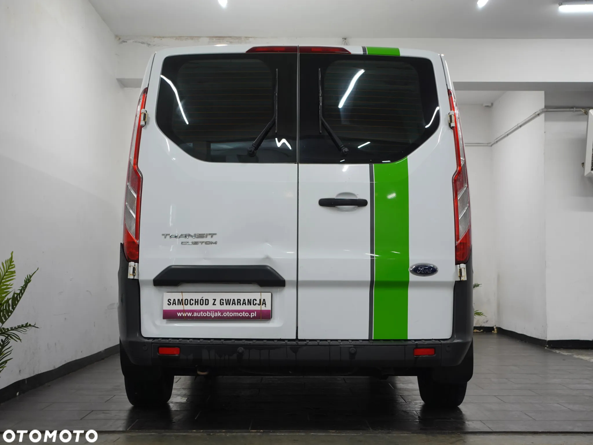 Ford Transit Custom - 8