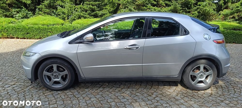 Honda Civic 1.8 Executive - 9