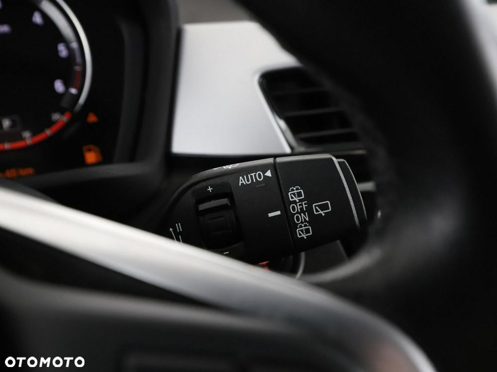 BMW X1 sDrive16d - 32
