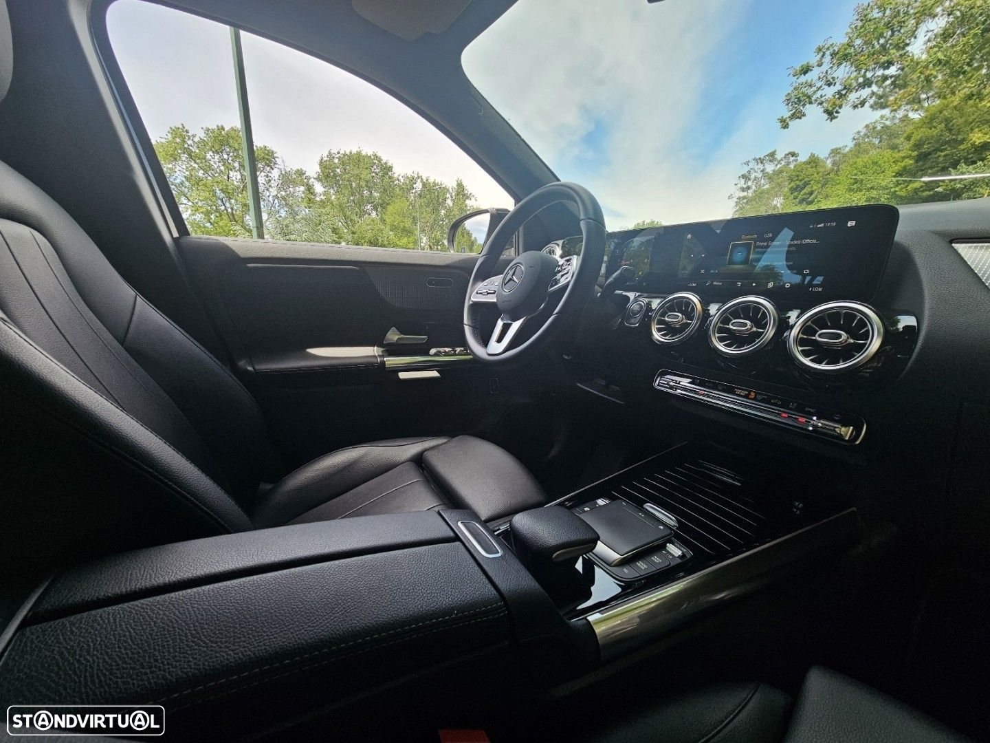 Mercedes-Benz GLA 180 d 8G-DCT - 50