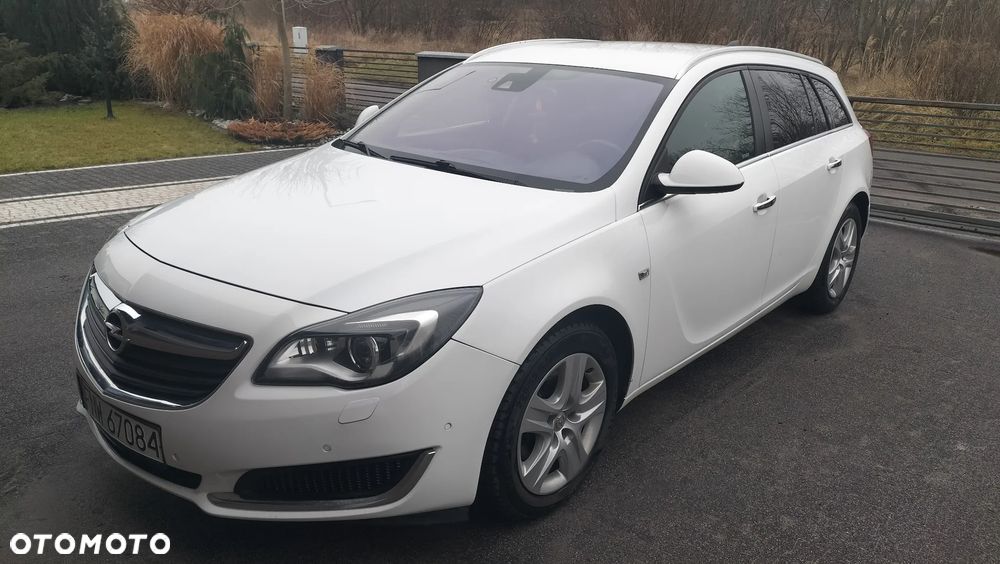 Opel Insignia - 1