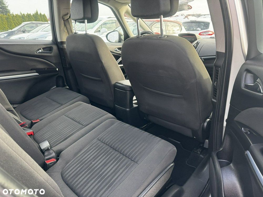 Opel Zafira 1.4 Turbo Business Edition - 15