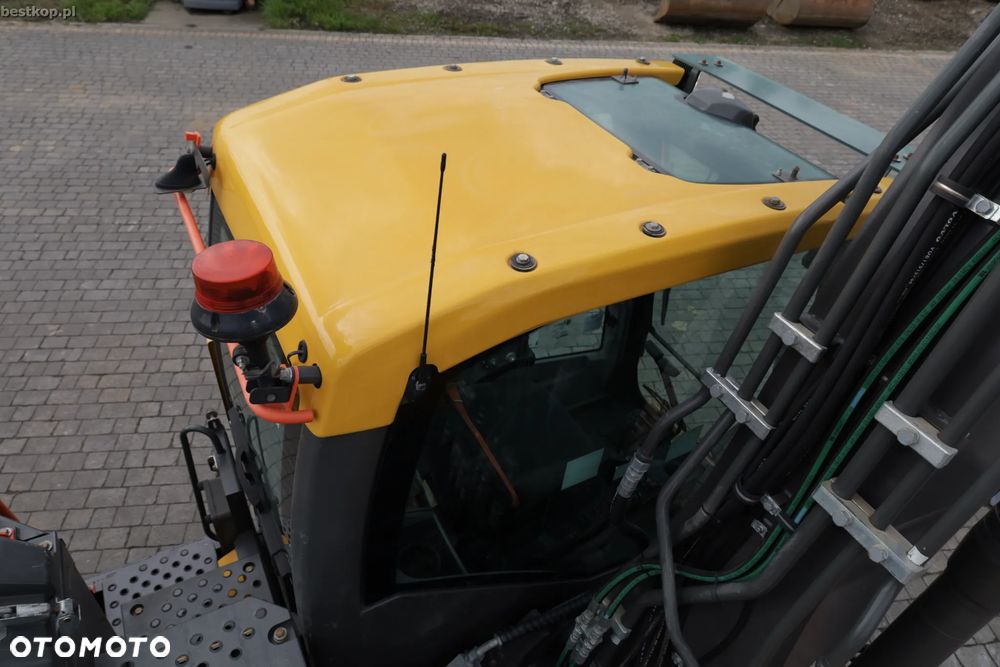 Volvo EC140EL - 27