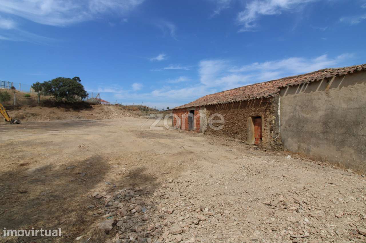 Quinta no Gavião de Cima, São Bartolomeu de Messines - Grande imagem: 2/21
