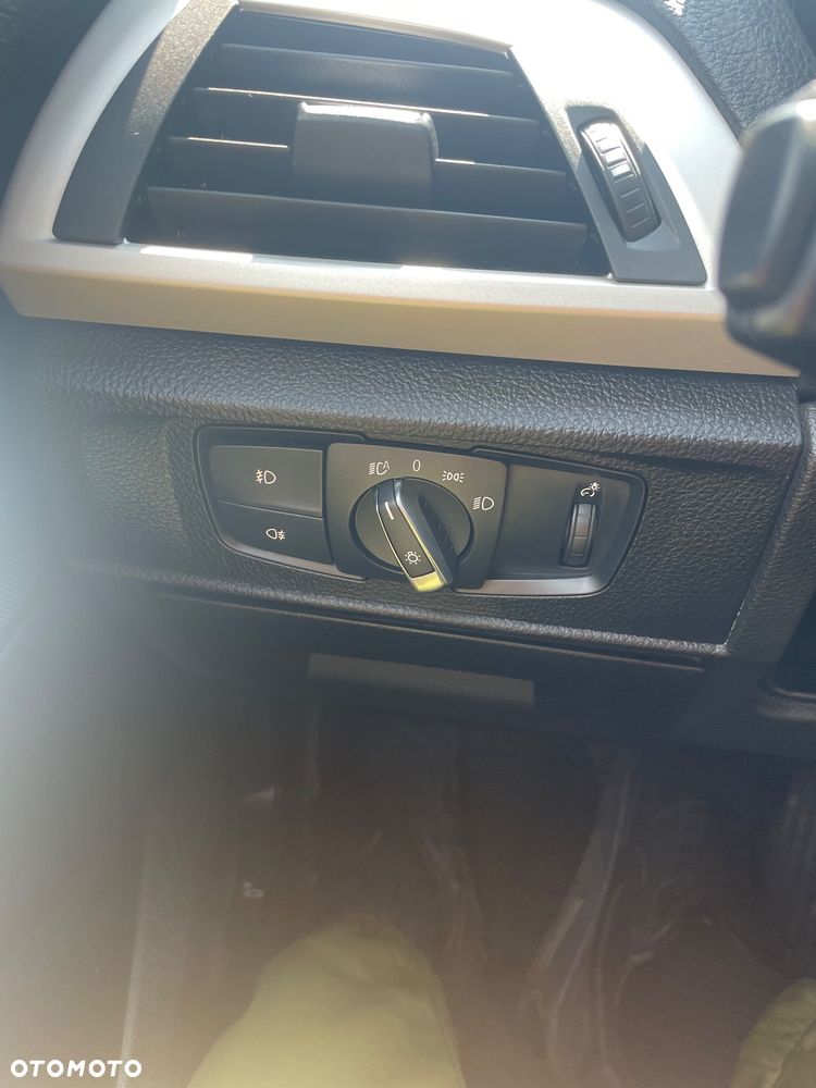 BMW Seria 1 118d Sport Line - 18