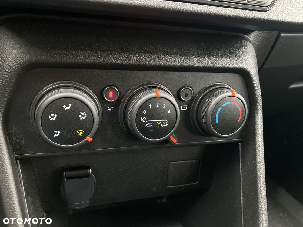 Dacia Sandero 1.0 TCe Expression - 21