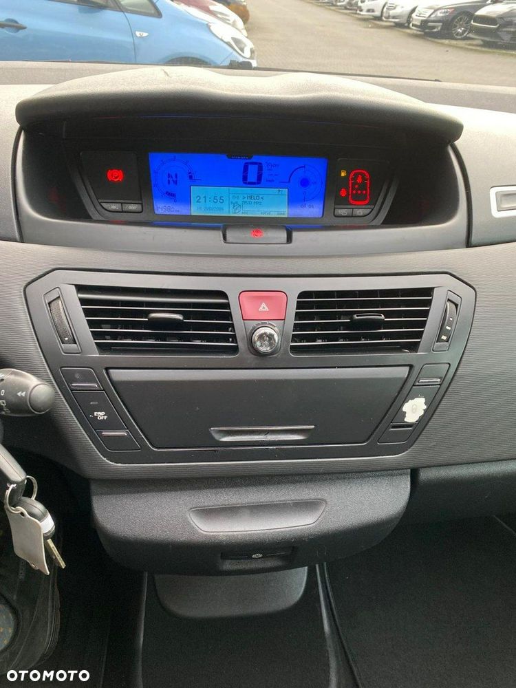 Citroën C4 Picasso - 12